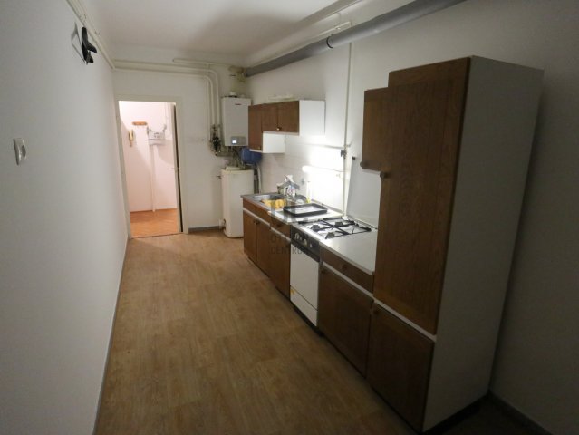 Kiadó téglalakás, albérlet, Kecskeméten 150 E Ft / hó