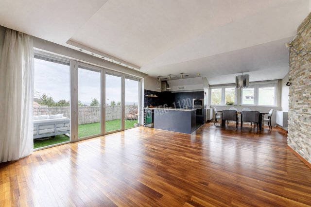 Eladó téglalakás, Budapesten, II. kerületben 260 M Ft, 4 szobás