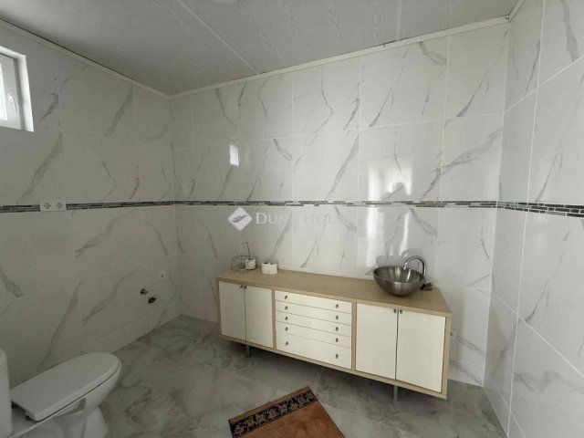 Eladó családi ház, Tiszaroffon 86 M Ft, 3 szobás