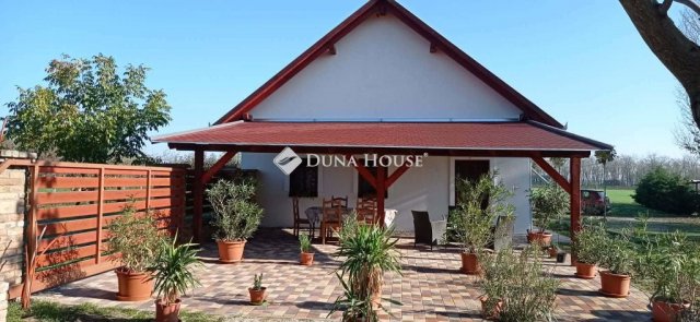 Eladó mezogazdasagi ingatlan, Orosházán 229 M Ft, 1 szobás