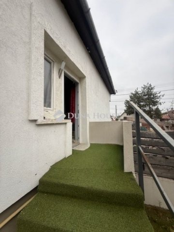 Eladó családi ház, Szigethalmon 37 M Ft, 3 szobás