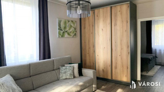 Eladó téglalakás, Gyulán 43.9 M Ft, 2 szobás