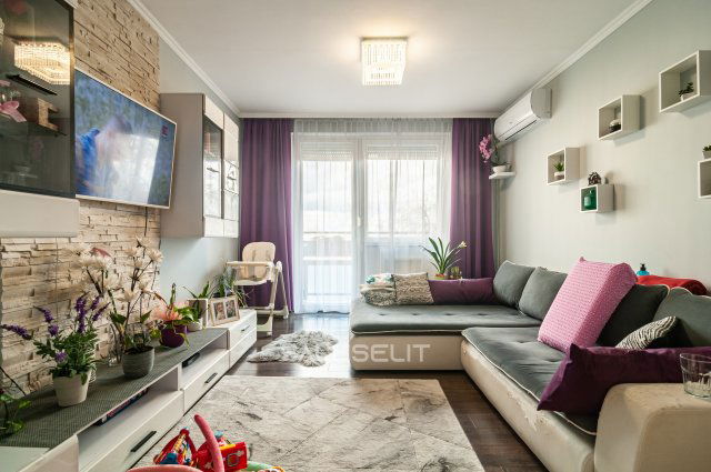 Eladó téglalakás, Debrecenben 68.5 M Ft, 2+1 szobás