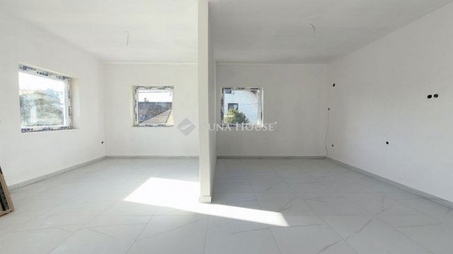 Eladó téglalakás, Budapesten, XX. kerületben 59.9 M Ft, 3 szobás