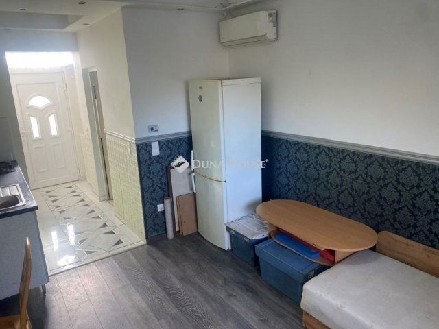 Eladó téglalakás, Budapesten, XXI. kerületben 31 M Ft, 3 szobás