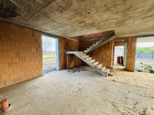 Eladó családi ház, Győrött 149.9 M Ft, 5 szobás