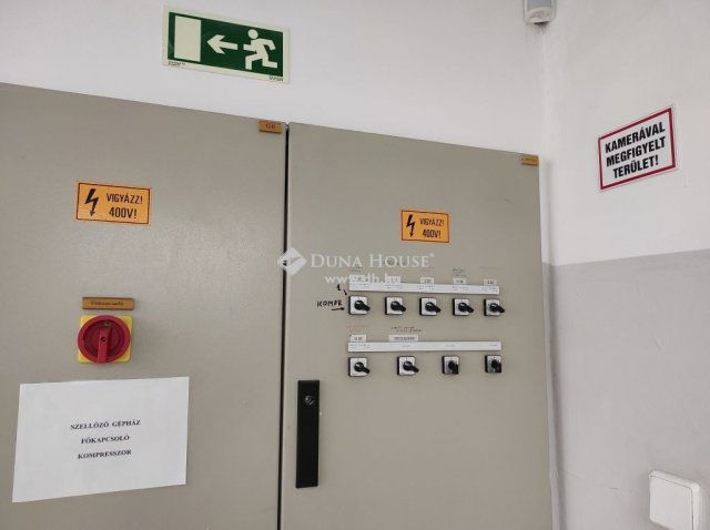 Eladó ipari ingatlan, Fonyódon 200 M Ft / költözzbe.hu