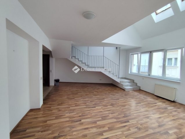 Eladó téglalakás, Budapesten, VI. kerületben 189 M Ft, 5 szobás