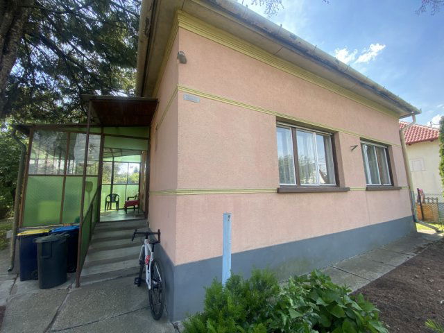 Eladó családi ház, Budapesten, XVI. kerületben 92 M Ft, 3 szobás