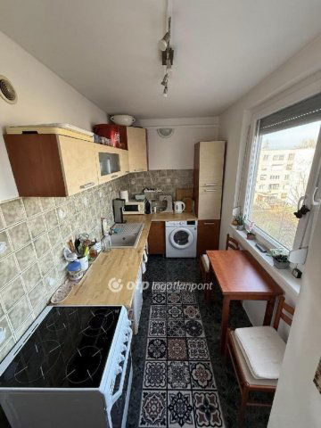 Eladó panellakás, Budapesten, XXI. kerületben 68.9 M Ft