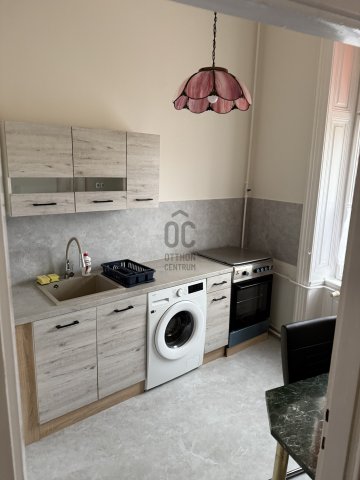 Kiadó téglalakás, albérlet, Pécsett 195 E Ft / hó, 2 szobás