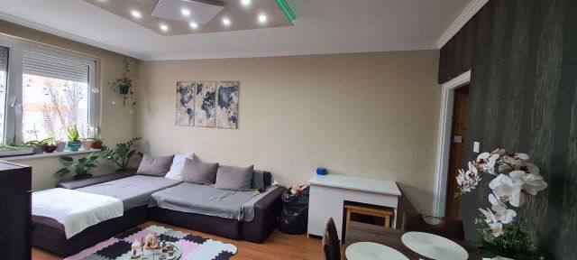 Eladó téglalakás, Nyíregyházán 44.99 M Ft, 3 szobás