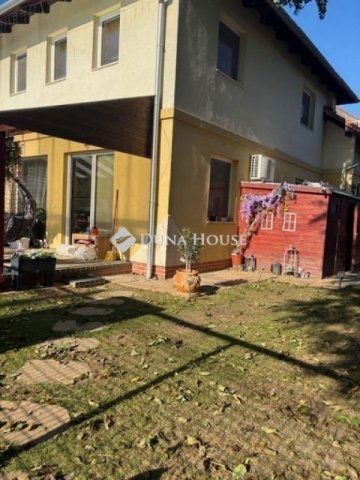 Eladó nyaraló, Üllőn 100 M Ft, 4 szobás / költözzbe.hu