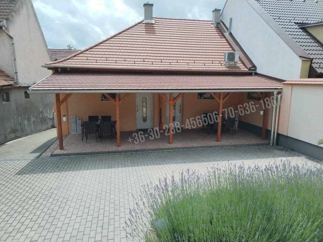 Eladó hotel, Egerben 99 M Ft, 4 szobás / költözzbe.hu