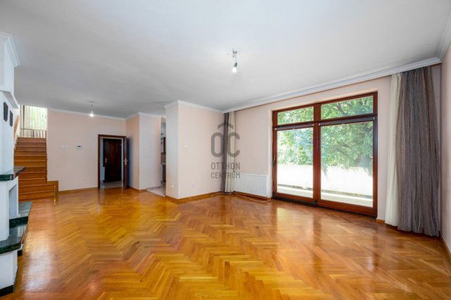 Eladó ikerház, Budapesten, II. kerületben 319.9 M Ft, 5 szobás