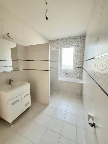 Eladó sorház, Hajdúszoboszlón 89.99 M Ft, 3 szobás