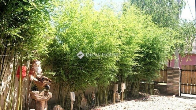 Eladó családi ház, Budapesten, XVIII. kerületben 140 M Ft