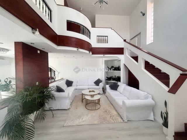 Eladó családi ház, Budapesten, XIX. kerületben 198 M Ft