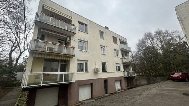 Eladó téglalakás, Budapesten, XII. kerületben 99.99 M Ft