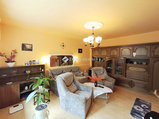 Eladó családi ház, Fertőrákoson 69.9 M Ft, 3 szobás