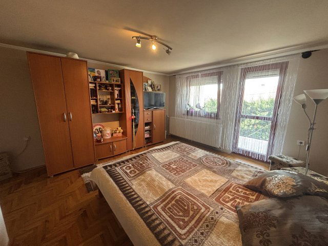 Eladó családi ház, Halmajon 64.99 M Ft, 4 szobás