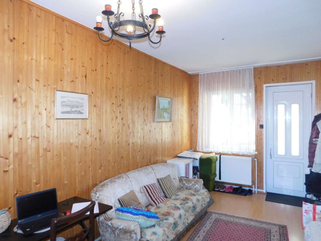 Eladó családi ház, Hévízen 96.426 M Ft, 4+2 szobás