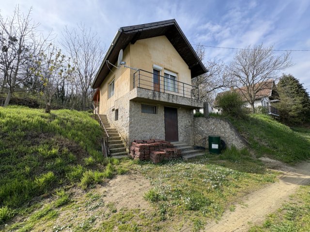 Eladó nyaraló, Homokkomáromon 14.9 M Ft, 2 szobás