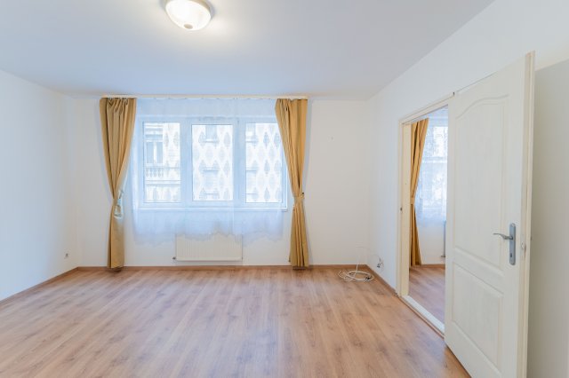 Eladó téglalakás, Budapesten, IX. kerületben 77 M Ft, 2 szobás