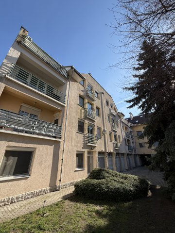 Eladó téglalakás, Budapesten, IV. kerületben 110 M Ft, 3 szobás