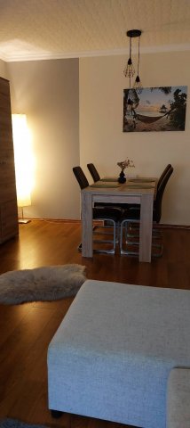 Eladó panellakás, Szolnokon 32.9 M Ft, 1+1 szobás