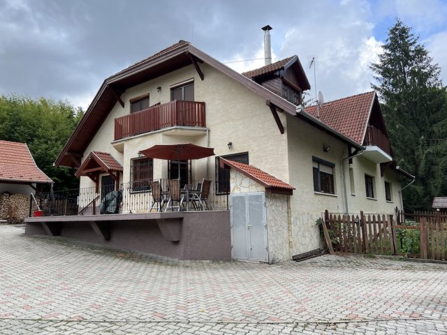 Eladó hotel, Mátraszentimrén 250 M Ft, 10 szobás
