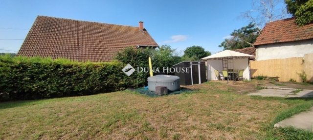 Eladó családi ház, Sülysápon 74.9 M Ft, 3 szobás