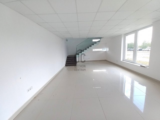 Kiadó ipari ingatlan, Tiszaújvárosban 346 E Ft / hó