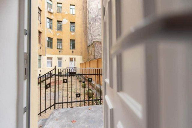 Eladó téglalakás, Budapesten, IX. kerületben 36.9 M Ft, 1 szobás