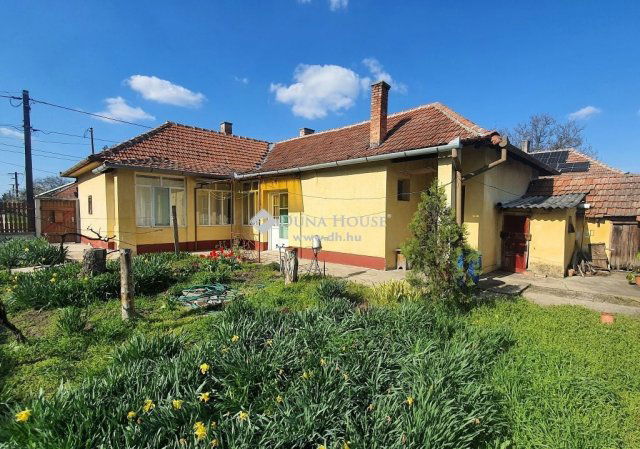Eladó családi ház, Békéscsabán 18.4 M Ft, 3 szobás