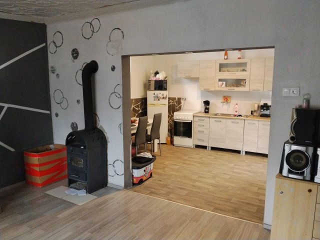 Eladó családi ház, Kállón 12.9 M Ft, 2 szobás