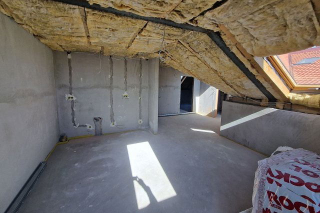 Eladó téglalakás, Győrött 47.9 M Ft, 3 szobás