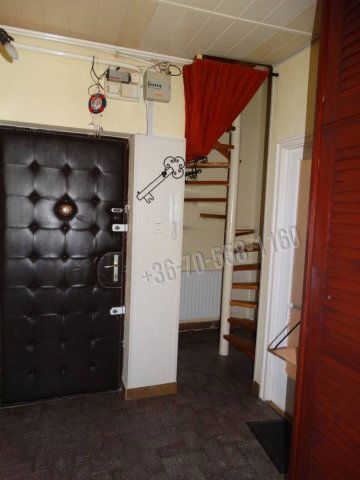 Eladó téglalakás, Vácon 109.9 M Ft, 3+1 szobás