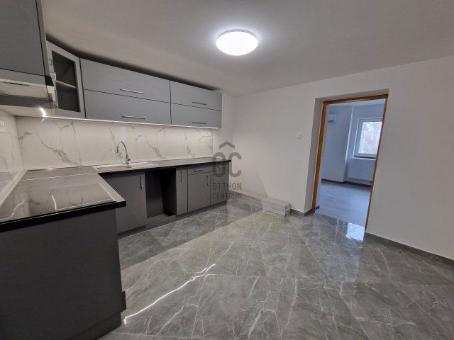 Eladó családi ház, Hajdúböszörményen 38.5 M Ft, 2 szobás