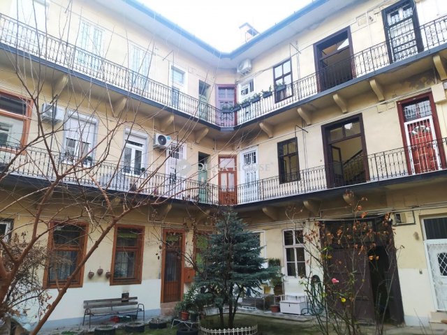 Kiadó téglalakás, albérlet, VII. kerületben, Dohány utcában