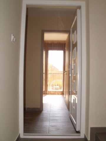 Kiadó téglalakás, albérlet, Pécsett, Apáca utcában, 3 szobás