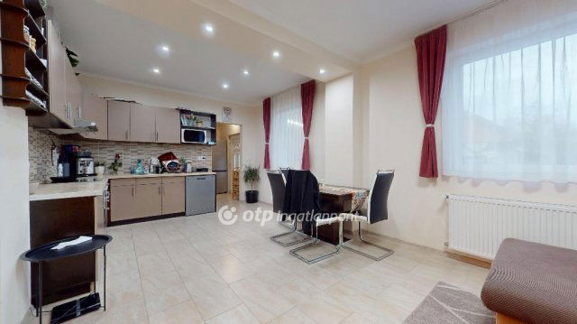 Eladó családi ház, Hajdúdorogon 49.5 M Ft, 1+2 szobás