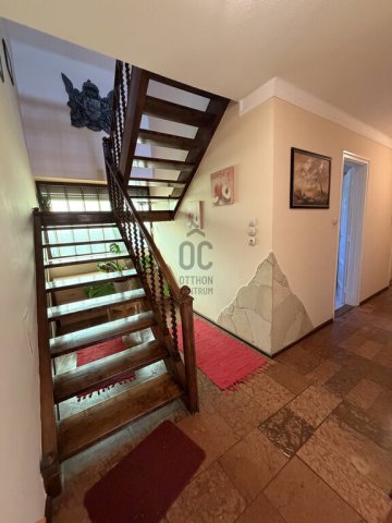 Eladó családi ház, Cegléden 89.9 M Ft, 5 szobás