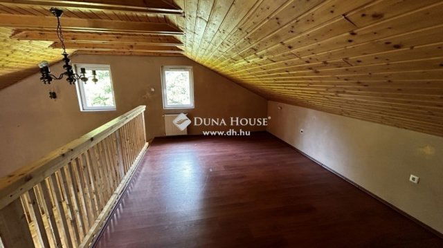 Eladó családi ház, Dunabogdányban 49.9 M Ft, 2 szobás