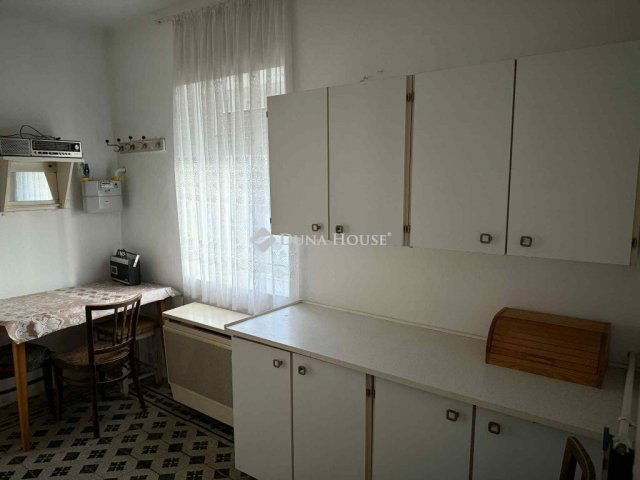 Eladó családi ház, Dágon 39.9 M Ft, 2 szobás