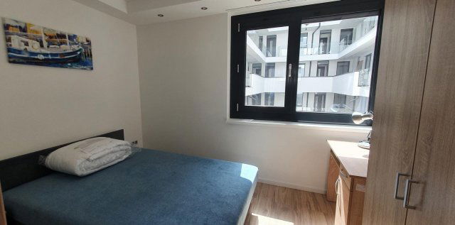 Kiadó téglalakás, albérlet, Pécsett 180 E Ft / hó, 1 szobás