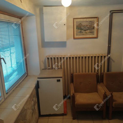 Eladó családi ház, Bakonybélben 49 M Ft, 5 szobás