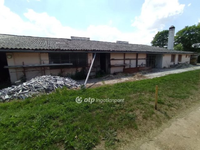 Eladó ipari ingatlan, Kondoroson 37 M Ft / költözzbe.hu