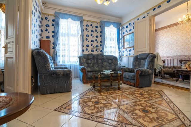 Eladó téglalakás, Budapesten, VII. kerületben 110 M Ft, 3 szobás