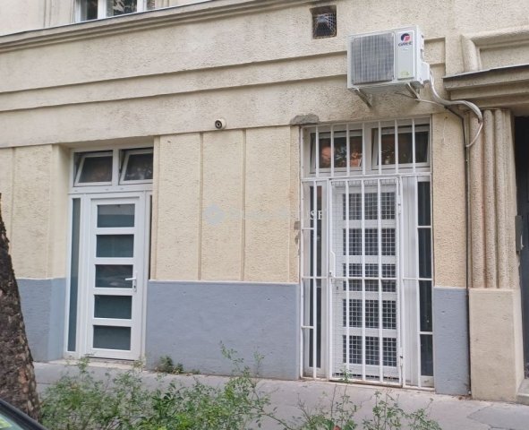 Eladó téglalakás, Budapesten, III. kerületben 30.9 M Ft